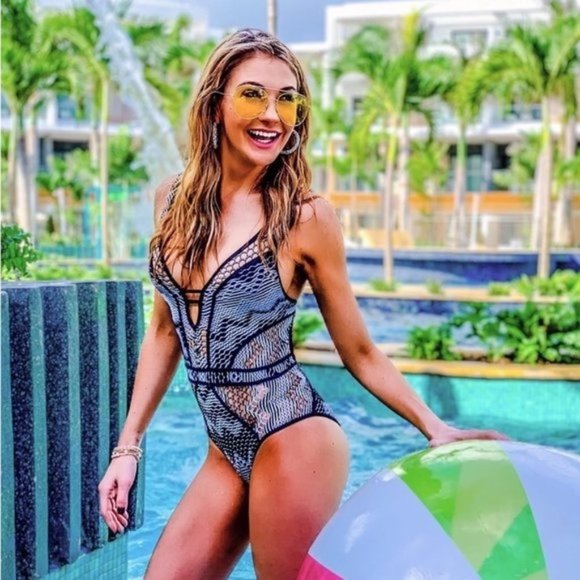 BECCA Reveal Plunge One-Piece Swimsuit - Picture 5 of 9